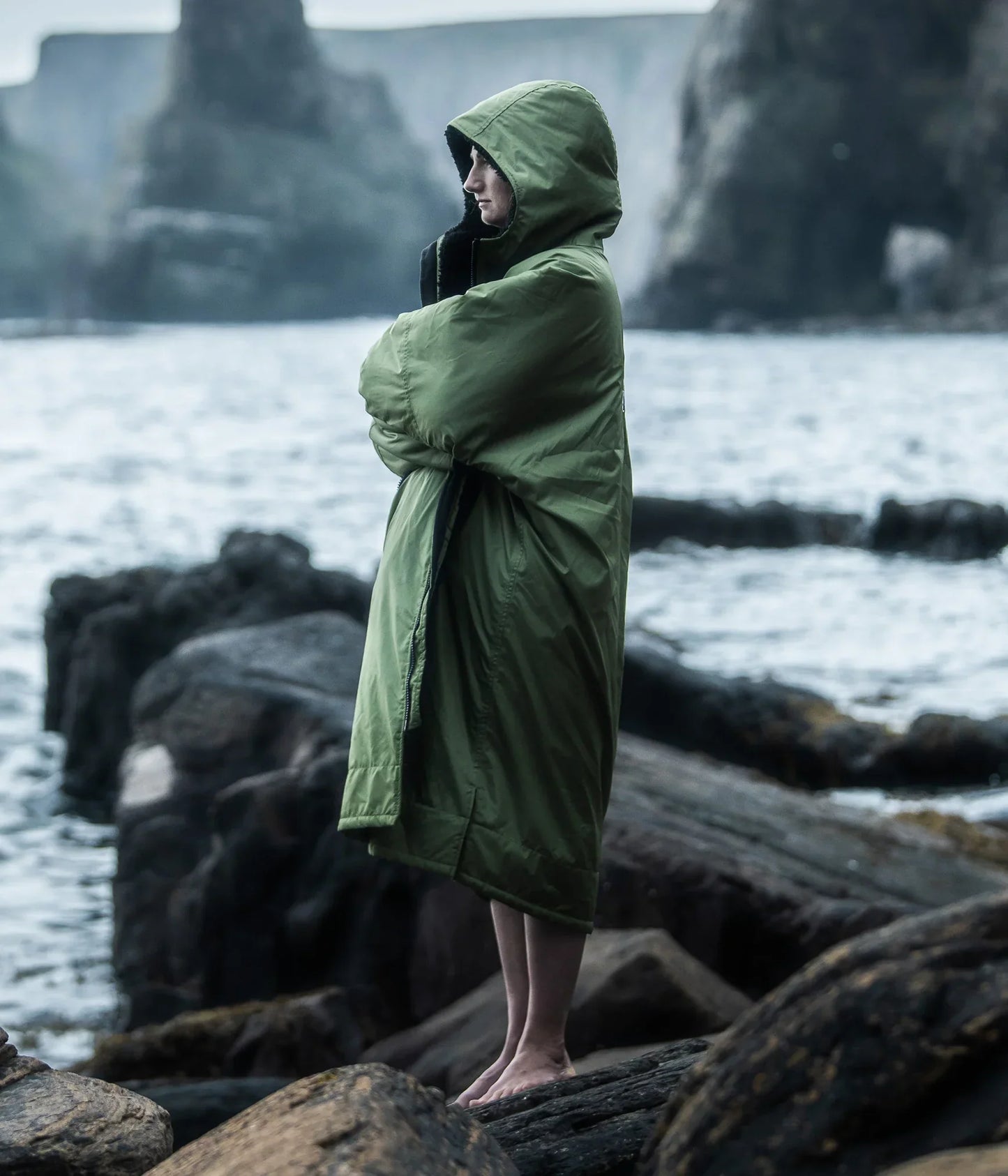 Dryrobe Advance Long Sleeve FOREST GREEN BLACK - RECYCLED