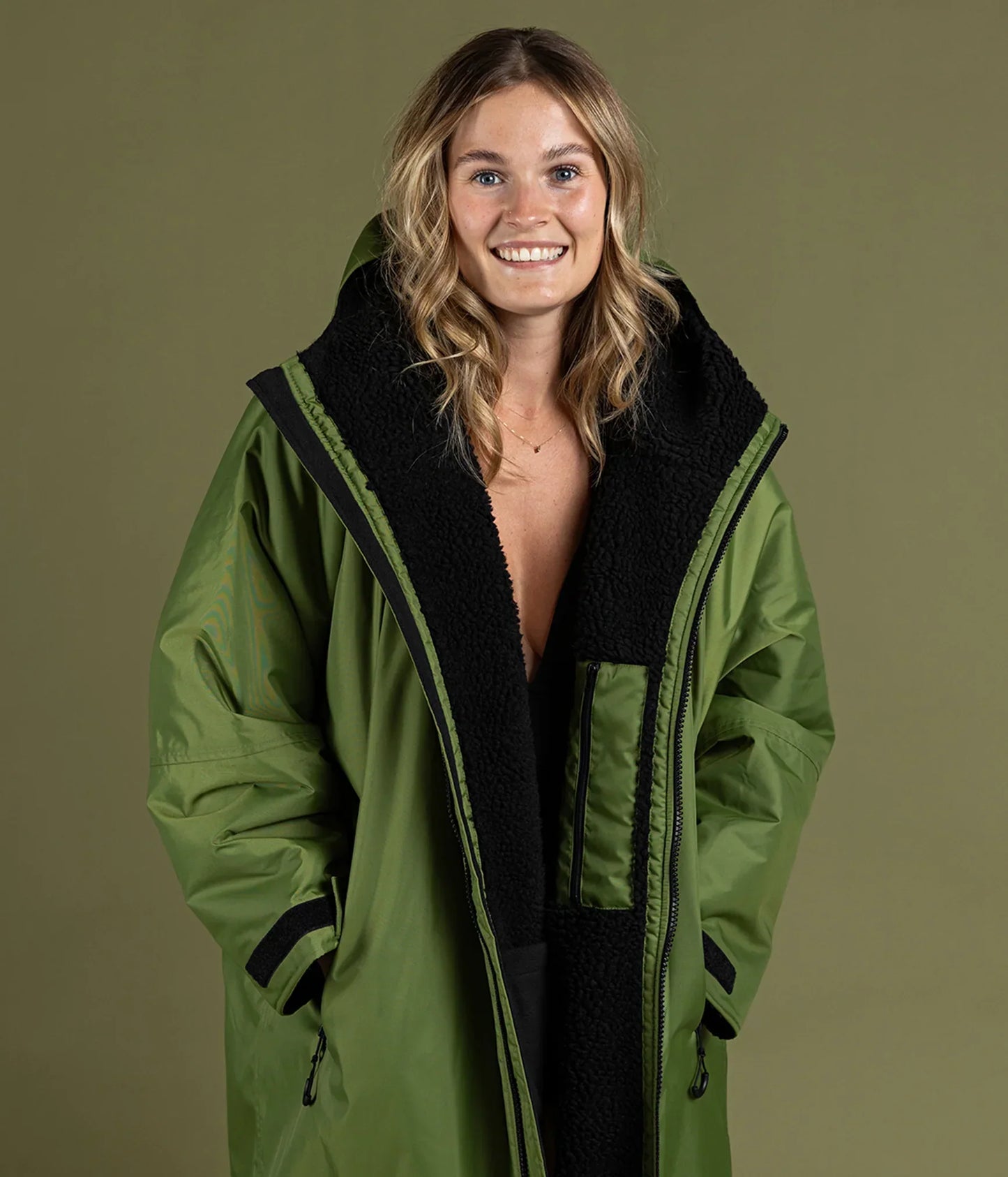  Dryrobe Advance Long Sleeve FOREST GREEN BLACK - RECYCLED