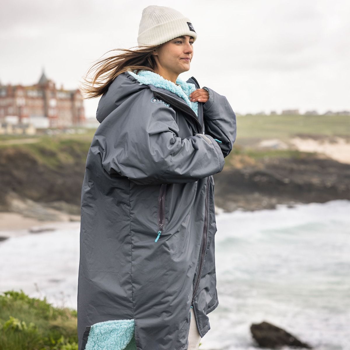  Osprey Changing Robe Grey